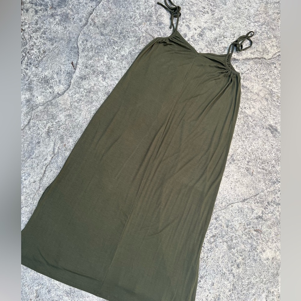 NWT Nordstrom Bobeau army green dress Small